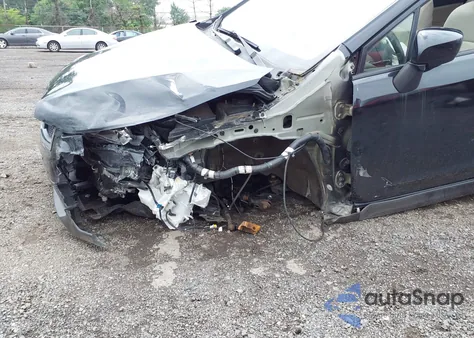 2015 Subaru Xv Crosstrek 2.0I Premium z USA, uszkodzony, nr VIN JF2GPADC6F8246440